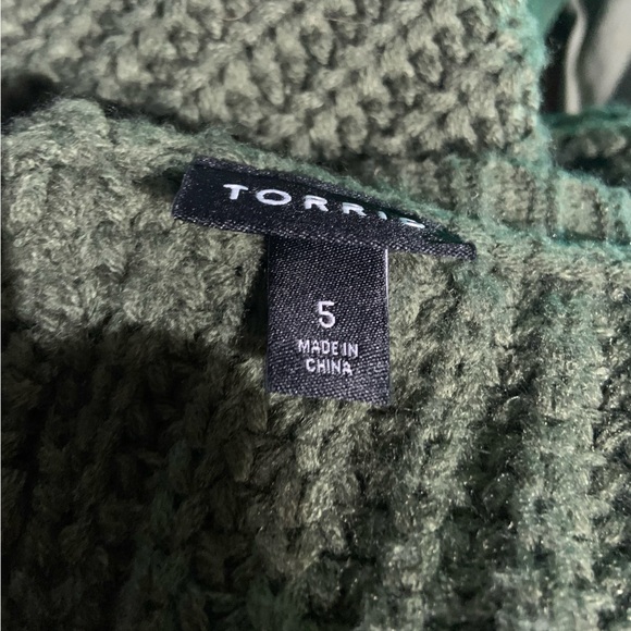 Cable Green tied back sweater - Picture 7 of 14